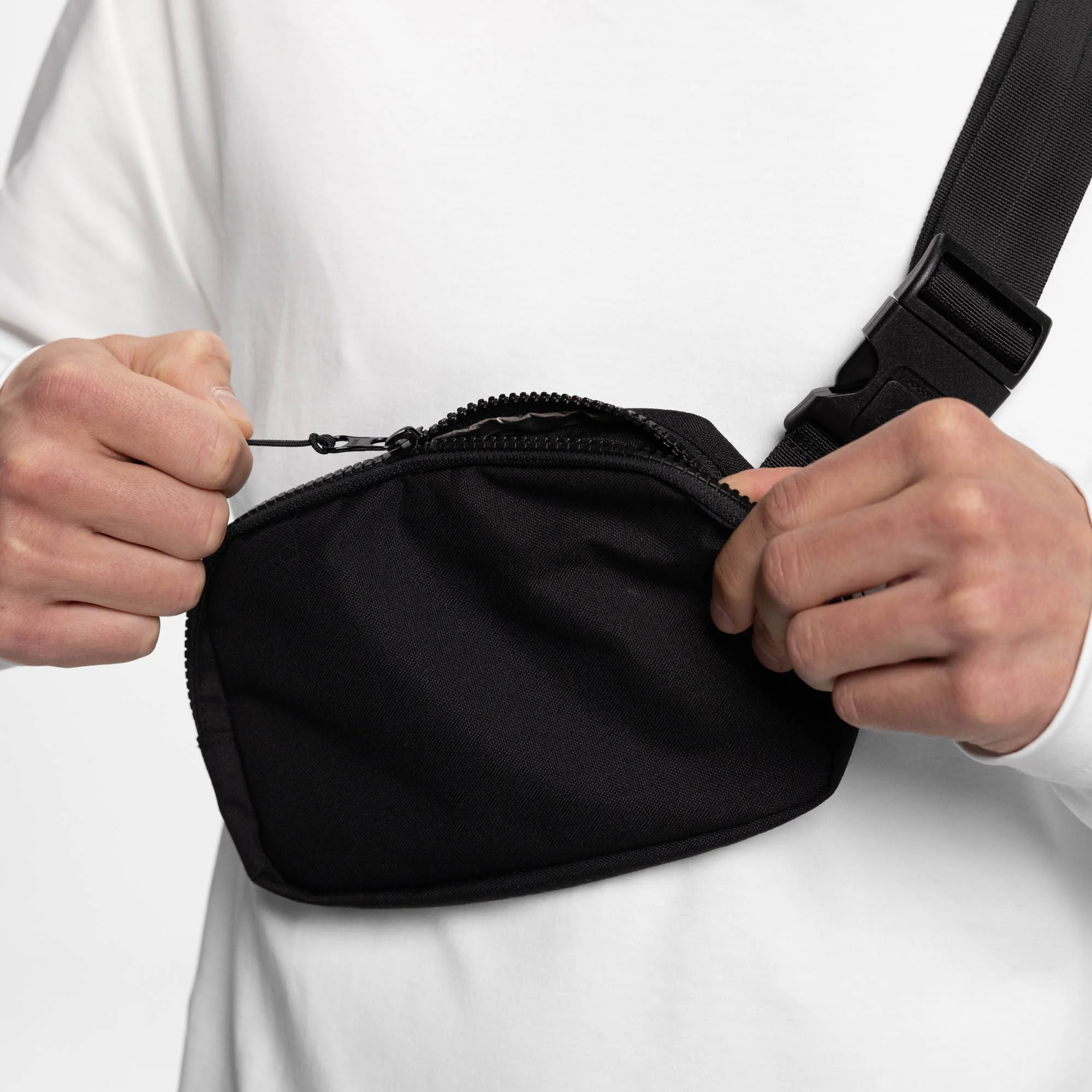Crossbody Bag 2.0 - Image 10