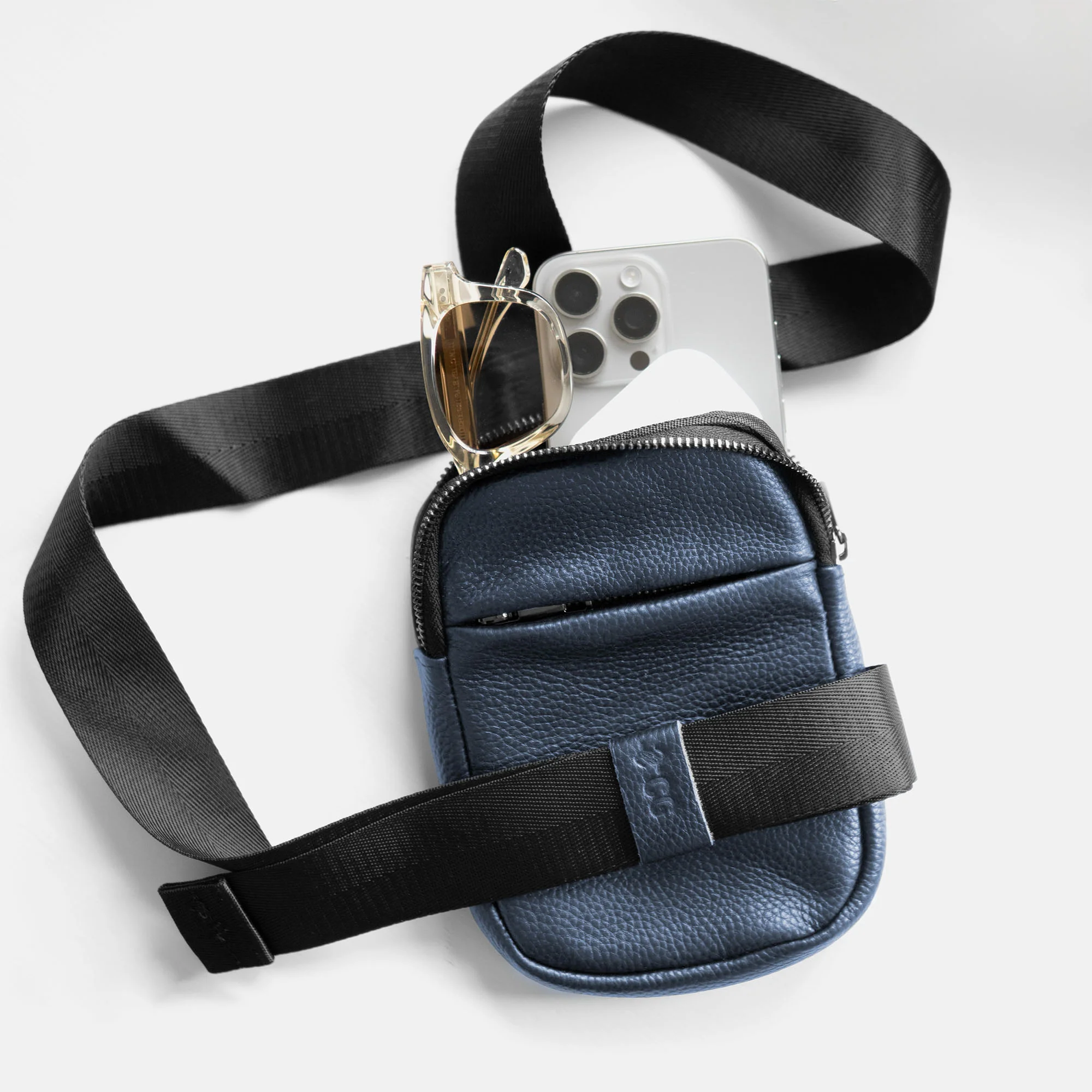 Travel Sling Bag | Leather - Image 19