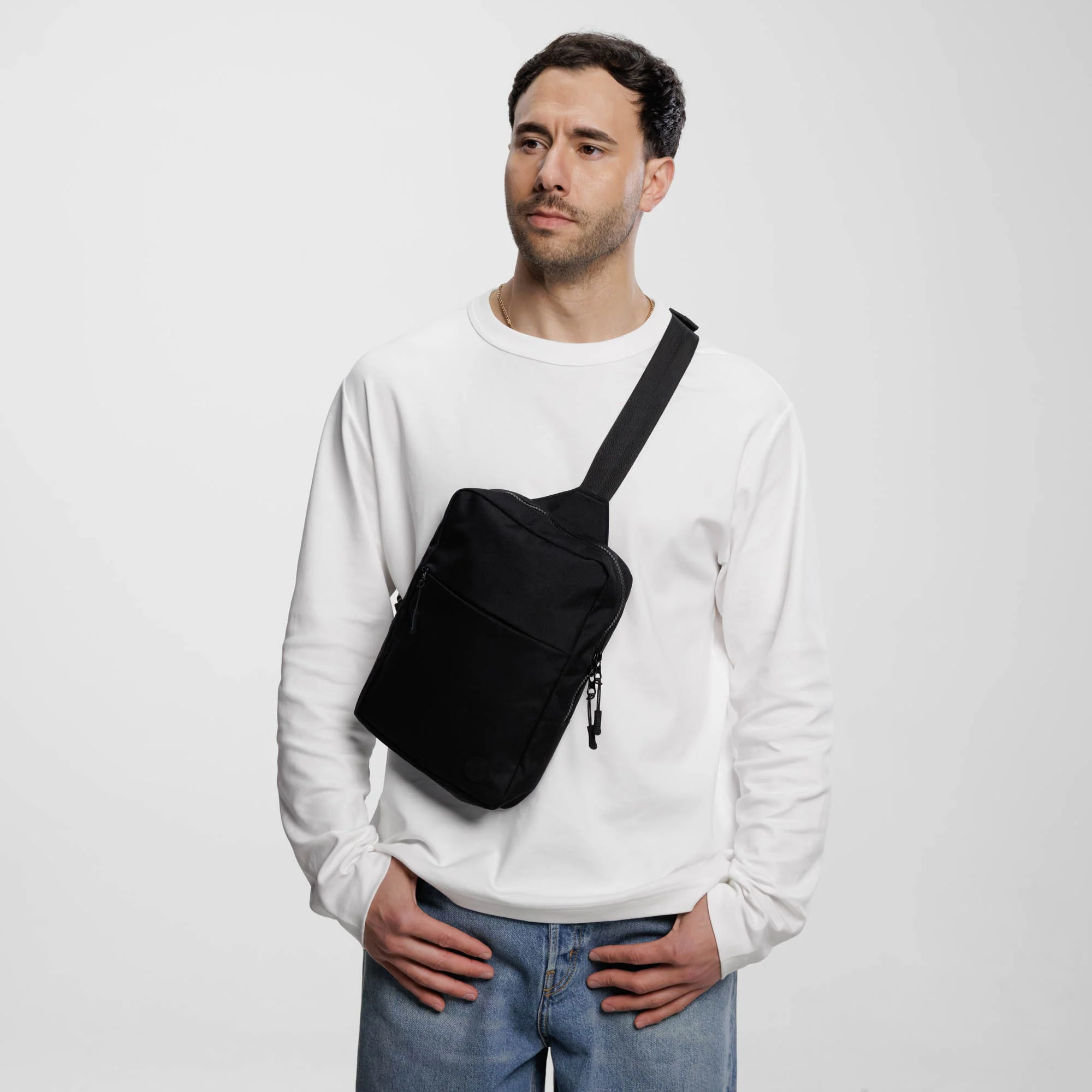 Travel Sling Bag 2.0 - Image 5