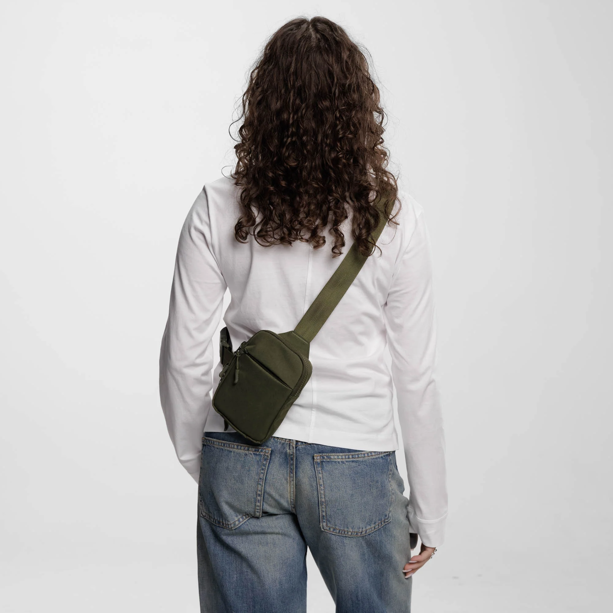 Travel Sling Bag 2.0 - Image 54