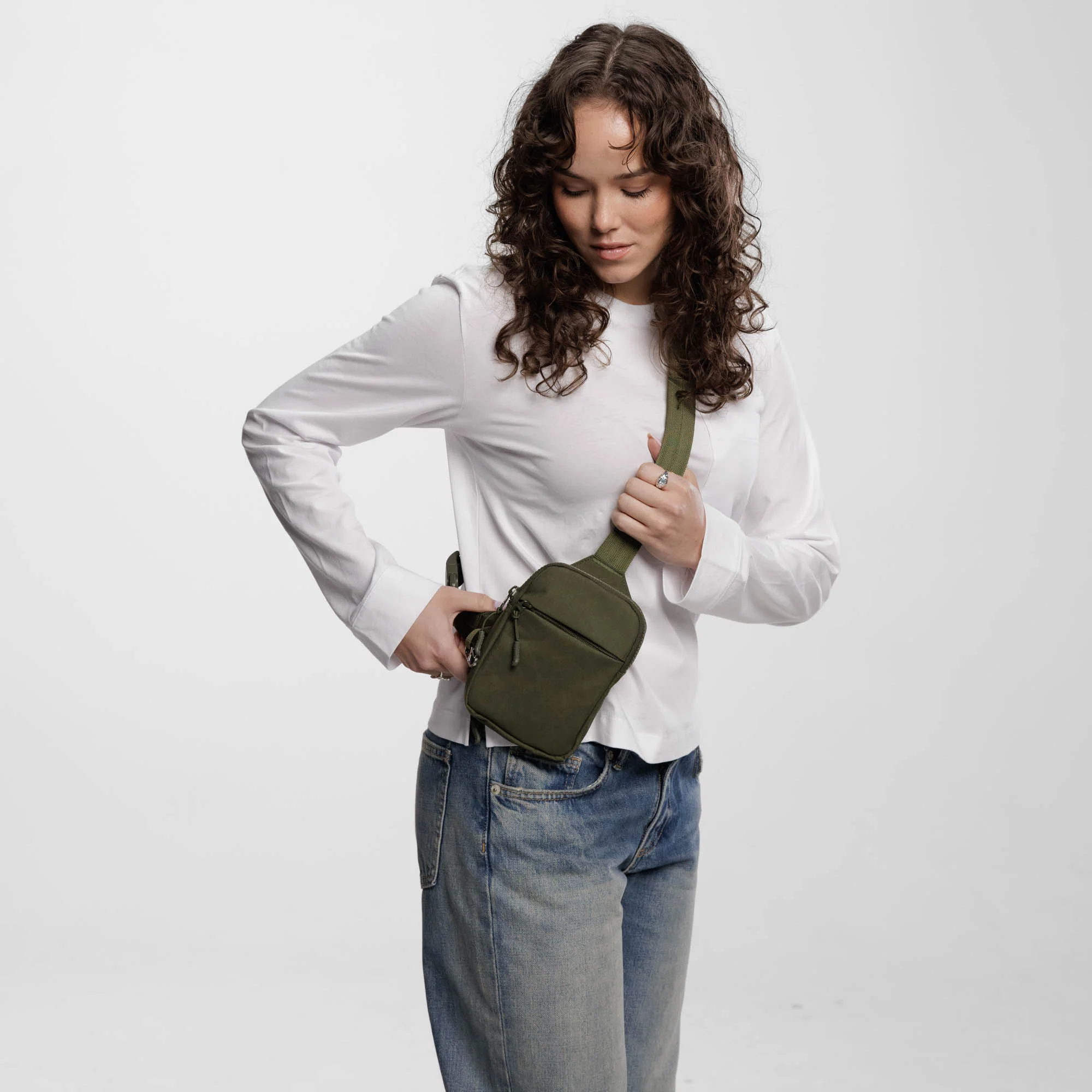 Travel Sling Bag 2.0 - Image 61