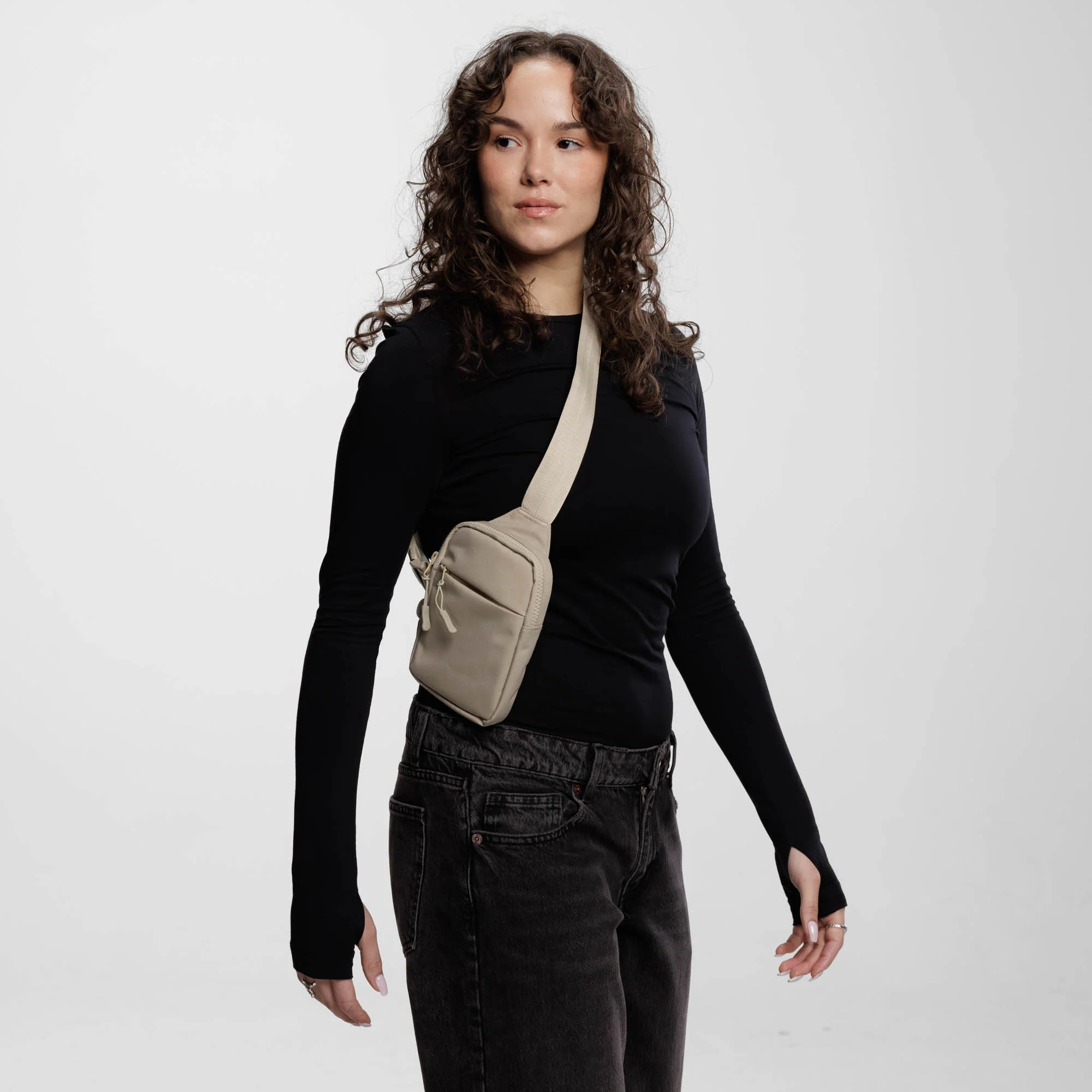 Travel Sling Bag 2.0 - Image 83