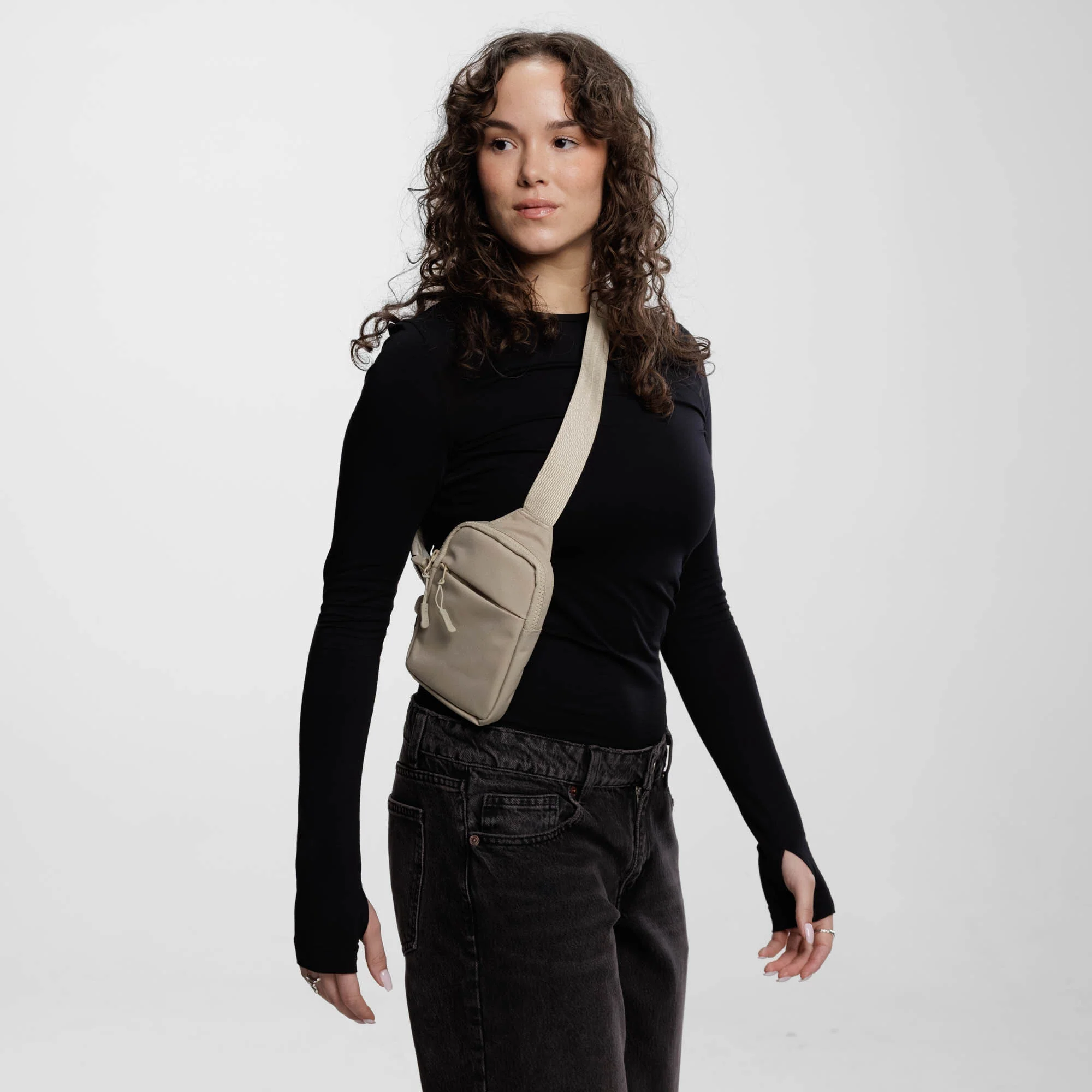 Travel Sling Bag 2.0 - Image 86